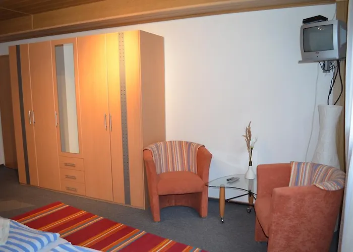 Hotel Restaurant Waldschloessel 3*